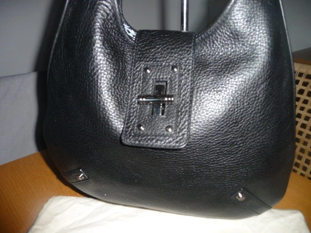 BANANA REPUBLIC BLACK LEATHER BAG WITH DUSTBAG - Image 2 of 4