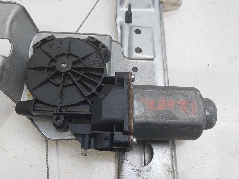 8201010924 elevalunas trasero derecho para RENAULT MEGANE II RANCHERA FAMILIAR - Imagen 4 de 4