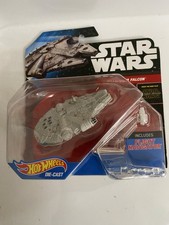 NEW STAR WARS HOT WHEELS DIE-CAST MILLENNIUM FALCON WITH FLIGHT NAVIGATOR DISNEY