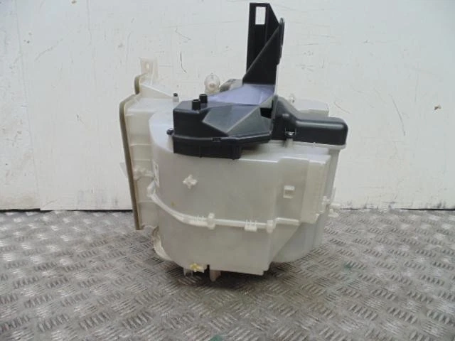 Honda Insight Heater Matrix Radiator/Core With Ac Mk2 1.3 Hybrid 2009-2015h - Image 2 of 4
