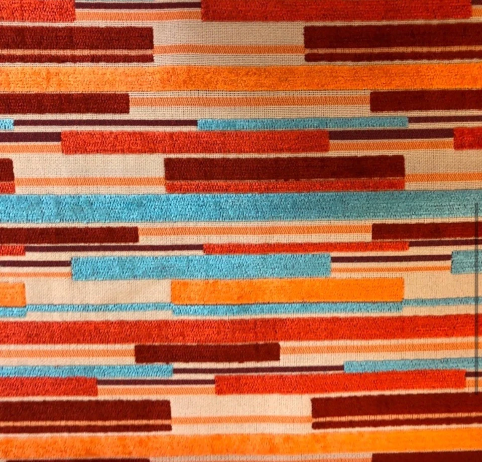 Mid-Century Modern Momentum color desierto Foto 3 de 4