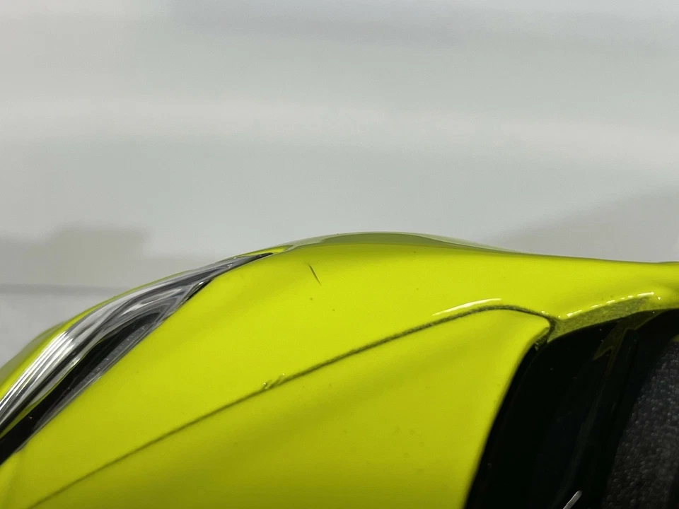 Chevrolet Corvette Z51 Escala 1:24 Modelo Coche Niños Papá Padre Regalo Cumpleaños Foto 4 de 4