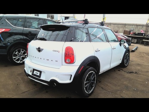 AC Condenser Fits 11-16 COUNTRYMAN 6606409 - Picture 2 of 14