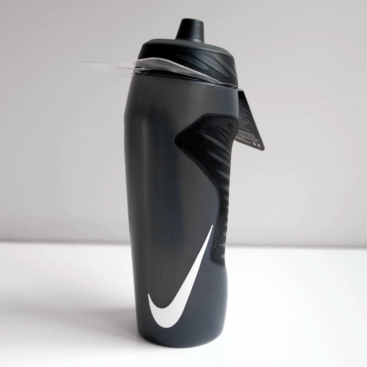 Nike 32oz HyperFuel Water Bottle.