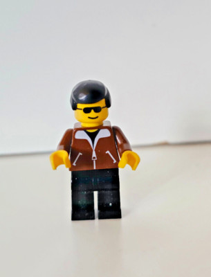 LEGO jbr004 Classic Town - Jacket Brown - Black Legs, Black Male Hair