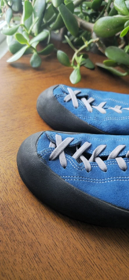 Evolv Royale Rock Climbing Shoe Size US 11.5/ EUR 45 - Image 4 of 4