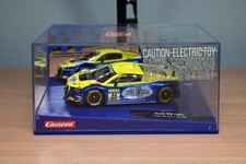 Carrera Digital 132 - 1:32 Scale Slot Car - Audi R8 LMS "Twin Busch 44"