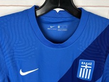 La Grèce annonce un accord sur les maillots Adidas - Footy Headlines FR