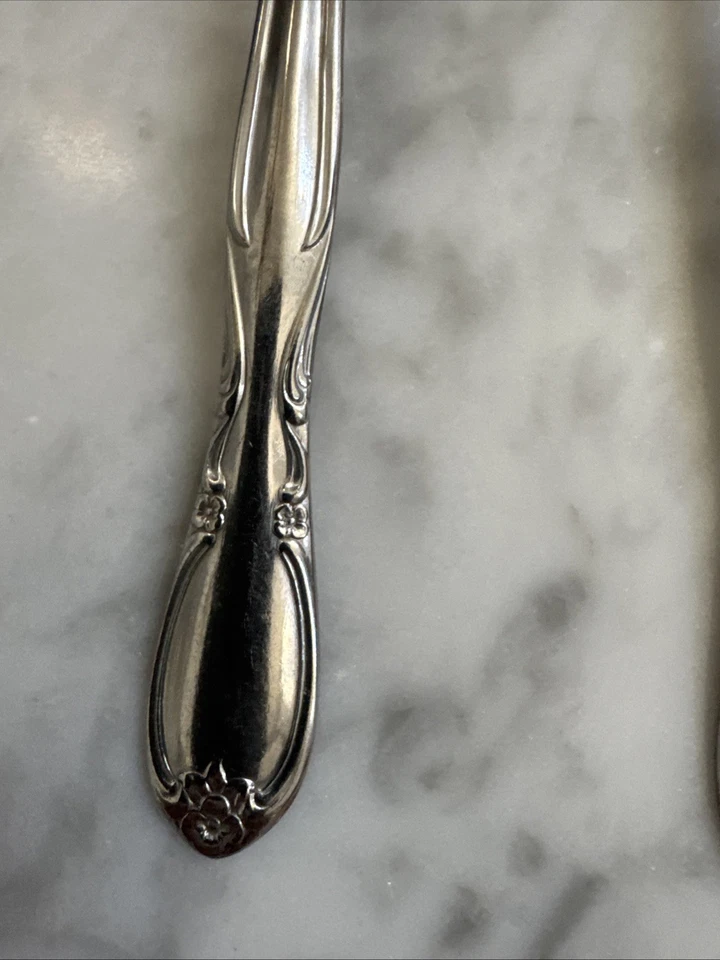 Talheres Superior Chapel Hill aço inoxidável EUA 4 colheres de chá vintage excelente - Imagem 2 de 4