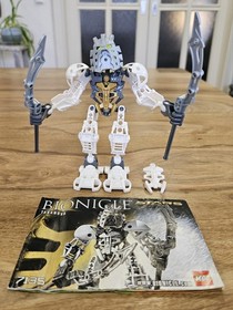 LEGO BIONICLE: Takanuva (7135)--100% Complete with Manual!