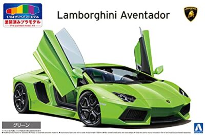 Aoshima 1/24 Pre-painted Plastic Model Kit 2011 Lamborghini Aventador Green 01-C