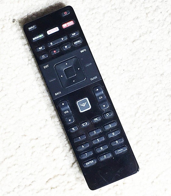 VIZIO XRT122 Remote for E Series Models eBay