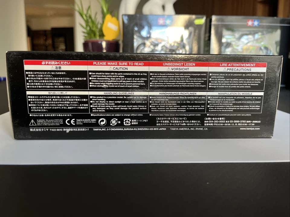 Tamiya Masterwork 1:12 Suzuki RGB500 '80 #10 - no minichamps - ITEM 21068*9800 - Immagine 3 di 4