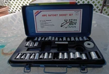 Vintage 1/4" &3/8" Drive S.A.E & Metric Combination Socket Set: Chrome Plated