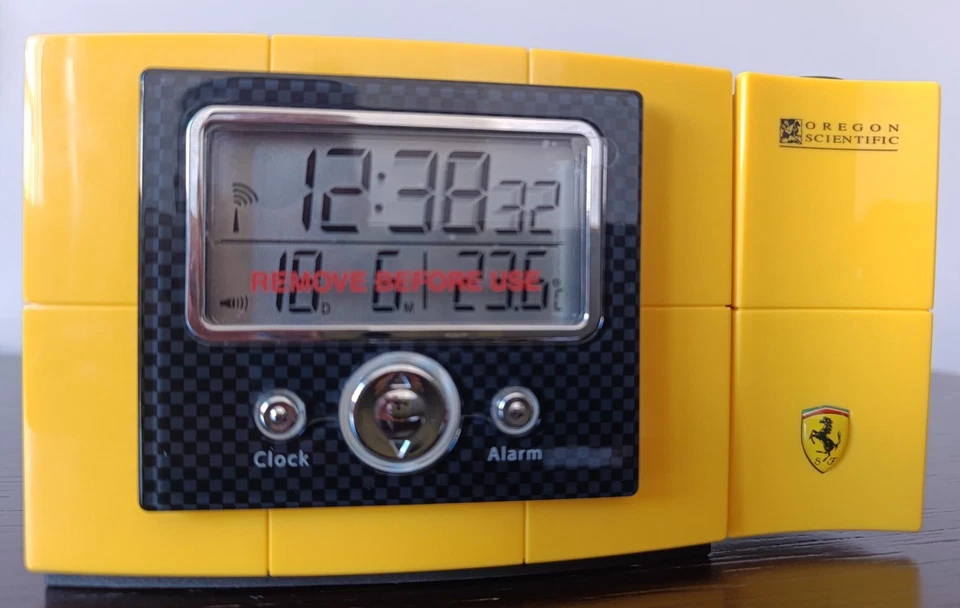 OREGON SCIENTIFIC FAP301-Y FERRARI SILVERSTONE Stazione Meteo Sveglia Proiezione - Immagine 4 di 4