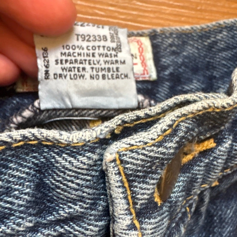 Guess Jeans vintage high waisted dark wash denim youth pencil skirt SIZE 10 - Image 4 of 4