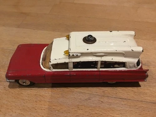 Corgi  437 Superior Ambulance on Cadillac Chassis