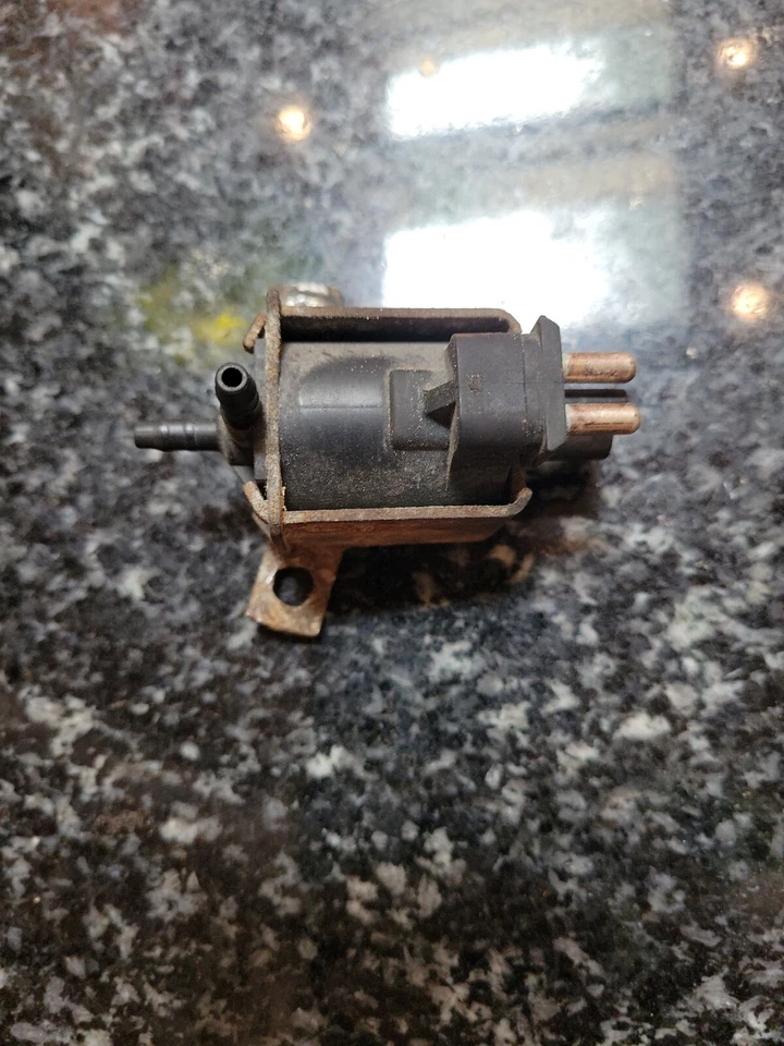 Interruptor de vacío Mercedes 380SL sobre válvula 0015407097 OEM probado bueno R107 Foto 3 de 4