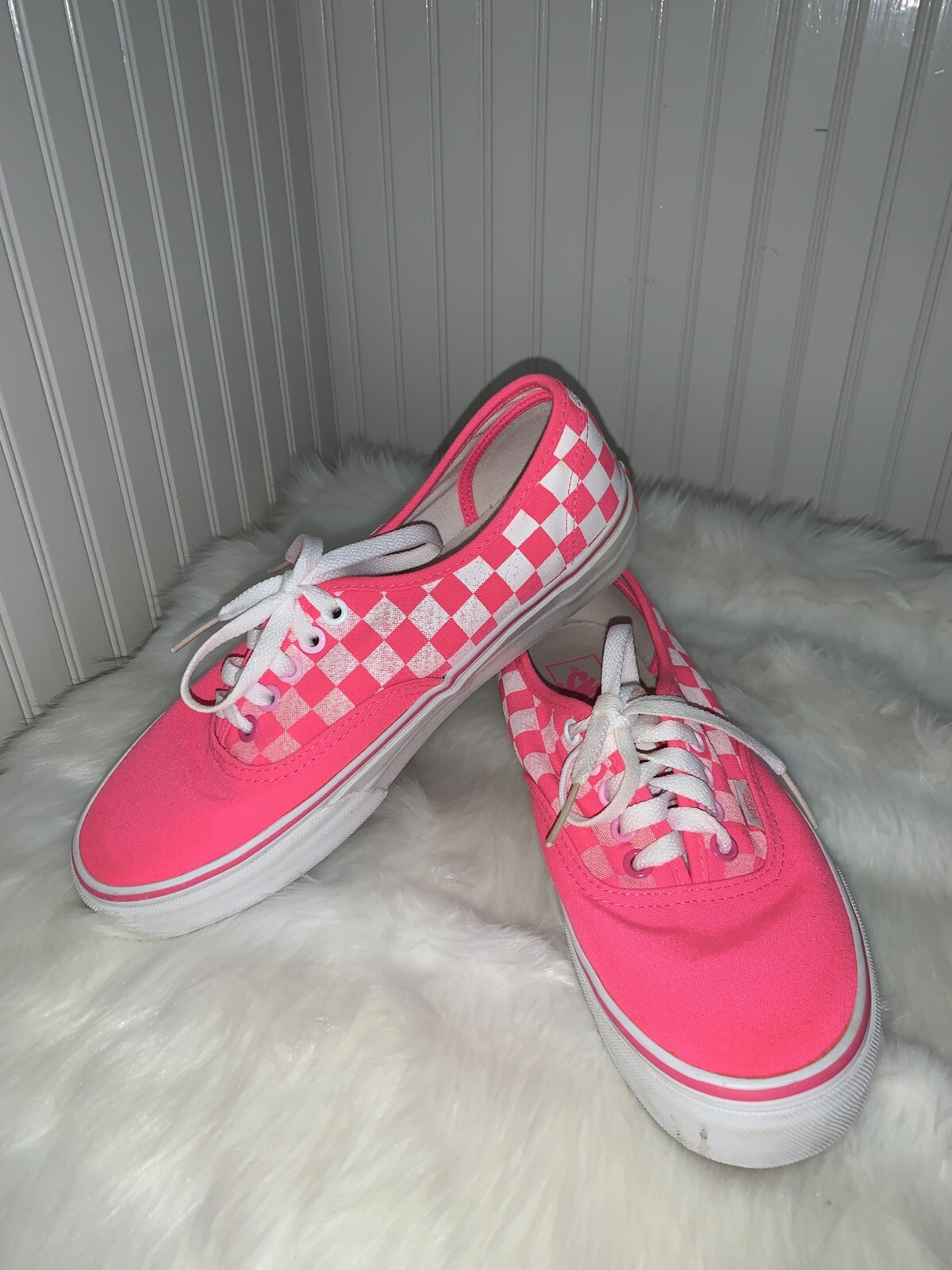 Vans Hot Pink Checkered Laced Womens 9 