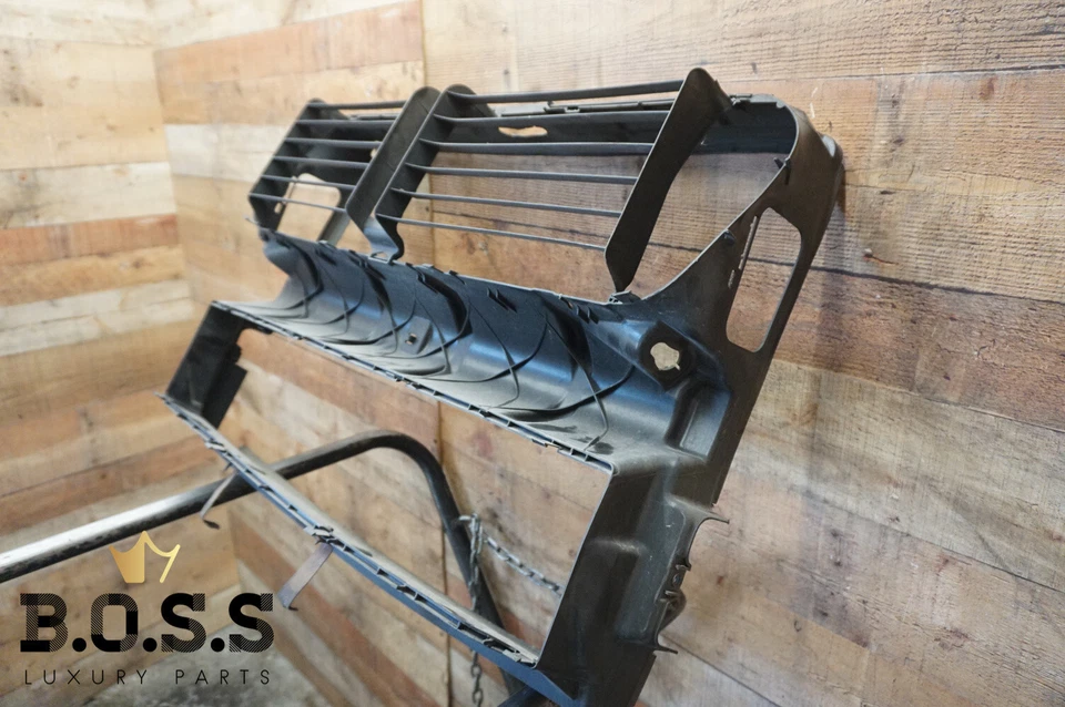 BMW 750LI F02 2009-2015 RADIADOR DELANTERO CONDUCTO DE AIRE OBTURADOR PARRILLA PANEL DE SOPORTE OEM Foto 3 de 4