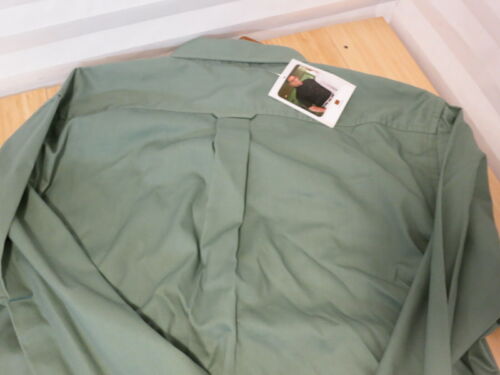 Large Harriton Mens Long Sleeve Twill Shirt Stain Release M500 Dill Green Color - Picture 9 of 10