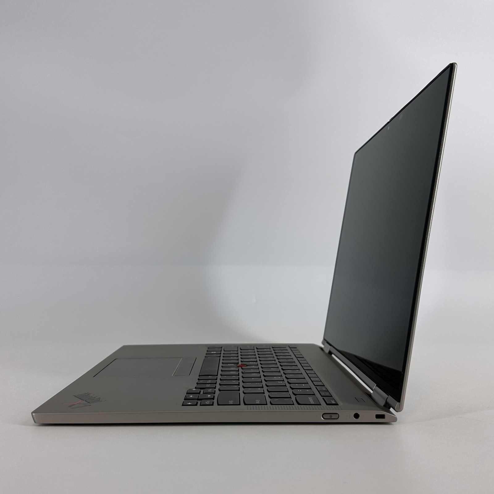 Lenovo ThinkPad X1 Titanium Yoga Gen 1 13.5, 13-Inch Laptop, with Intel Core i5 11th Gen., 256 GB SSD (Solid State Drive), Windows 11 Pro