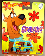 Hot Wheels WB Scooby-Doo 2018 1/5 The Mystery Machine verde azulado con Real Riders 4 radios