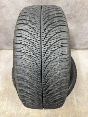 2 x 215/55 R17 94V GANZJAHRESREIFEN - Goodyear Vector 4Seasons G2 AO (7mm)