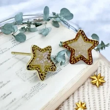 Kendra Scott Jae Star Stud Earrings in white Drusy