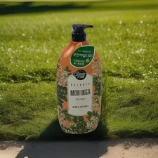 SHOWER MATE BOTANIC TOTAL BODY CARE  MORINGA BODY WASH 42.3FL OZ