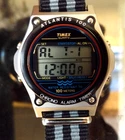 TIMEX ATLANTIS 100 INDIGLO NEAR MINT  NEW  BATTERY & NATO STRAP  FREE SHIP