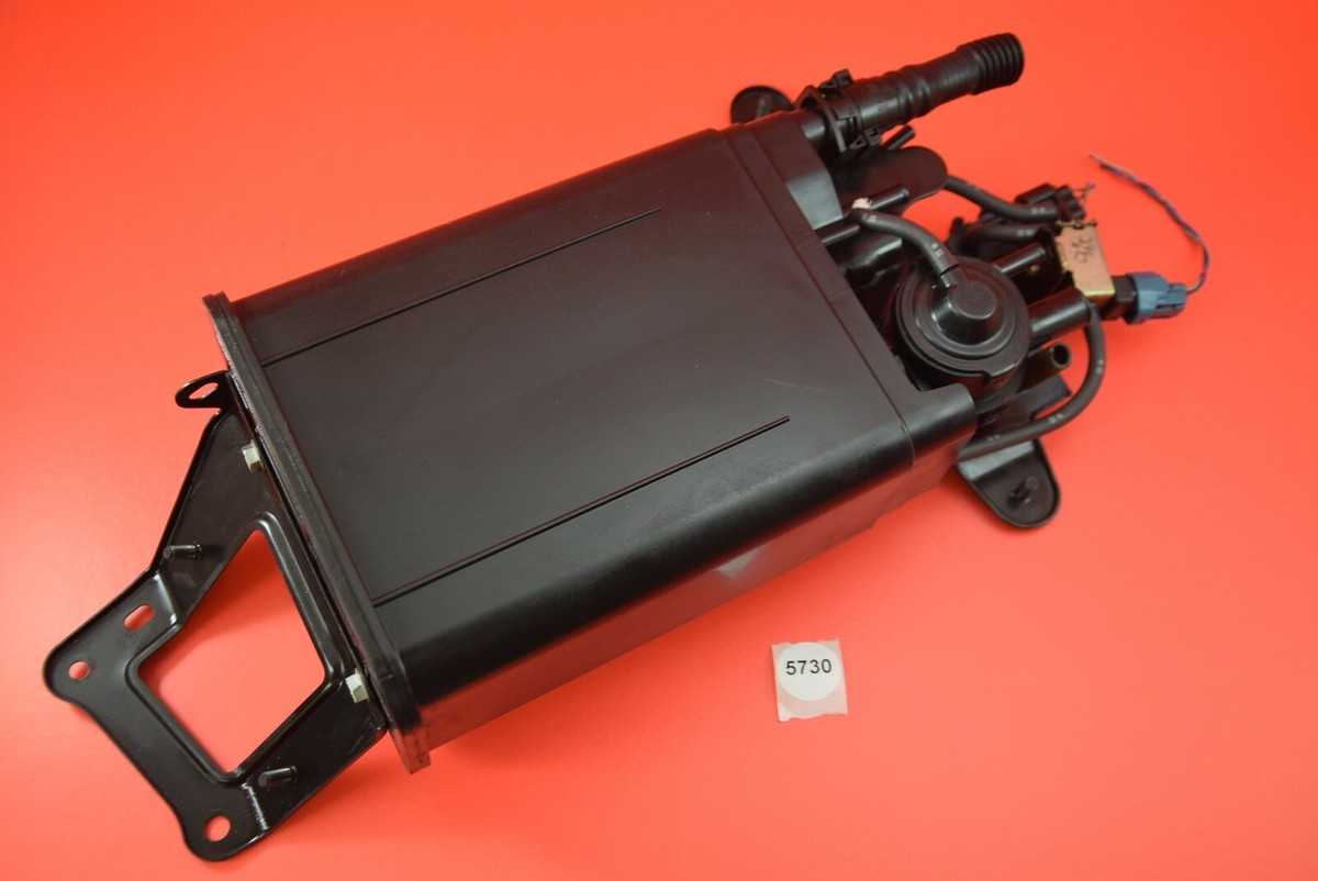 C3 99-00 LEXUS RX300 EVAP CHARCOAL FUEL VAPOR CANISTER PURGE VALVE