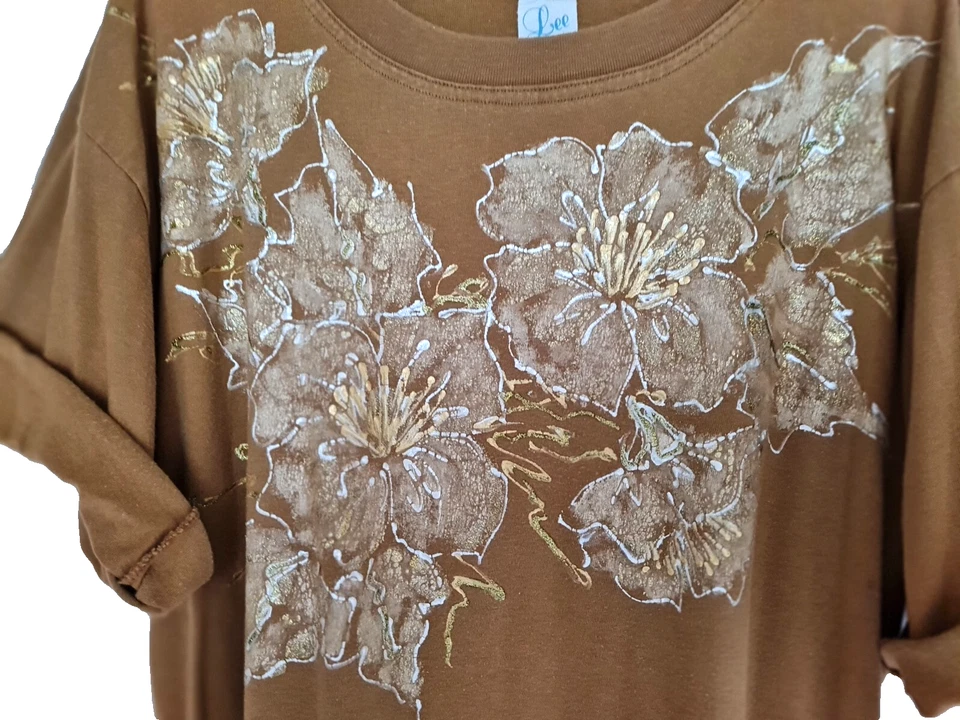 Ladies All Cotton T-Shirt GOLD - Metallic Gold & Pearl Painted Flowers Size L - image 3 of 4