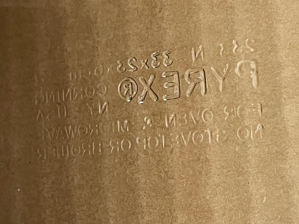 Vintage Corning Baker in a Hammock 3 QT PYREX Oblong Dish 13” x 9” - NEW w/Box - Image 3 of 4