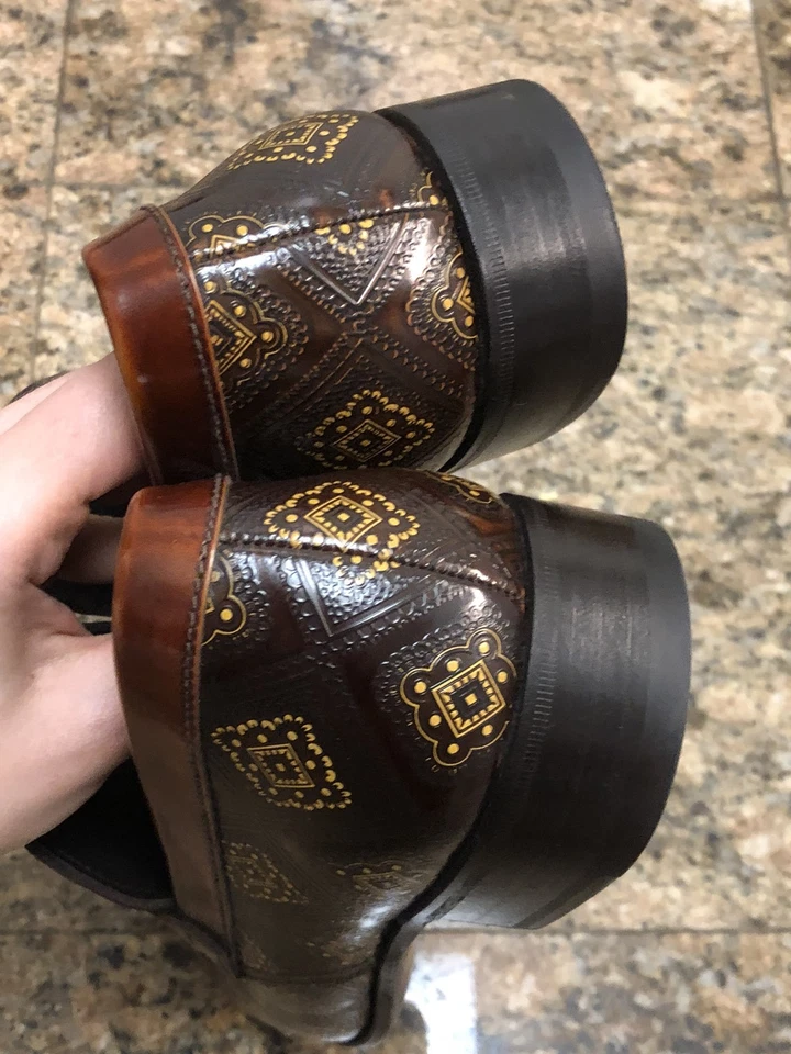 Zapatos mocasines Prada de cuero marrón cachemir para hombre Foto 4 de 4