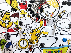 20 Snoopy Woodstock Charlie Brown Cartoon Cute Dog Anime Stickerbomb Stickers Ebay