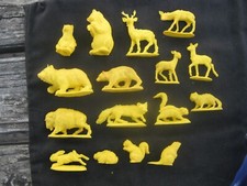 Vintage AUBURN Forest Woodland Animals, circa 1956, Complete Set 16 Yellow color