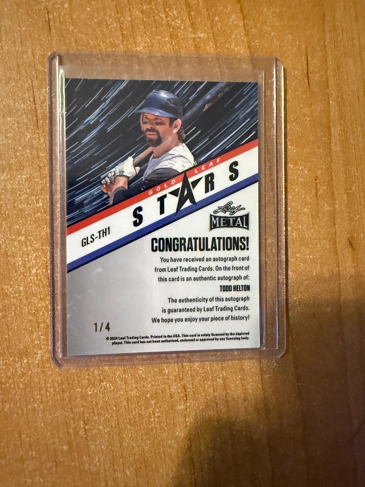 Colectivo Hoja 2024 - Todd Helton - Estrellas Doradas Cristal Rojo Automático #d 1/4 Foto 2 de 2