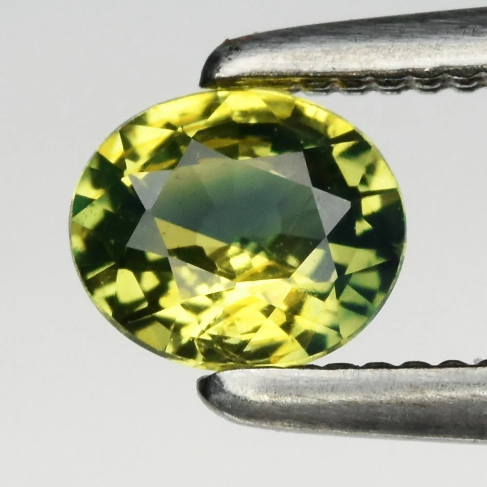 Saphir vert d'Australie 2,66 carats