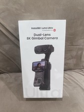 Insta360 Luna Ultra 8K Gimbal Camera - Cosmic Black, Standard Bundle