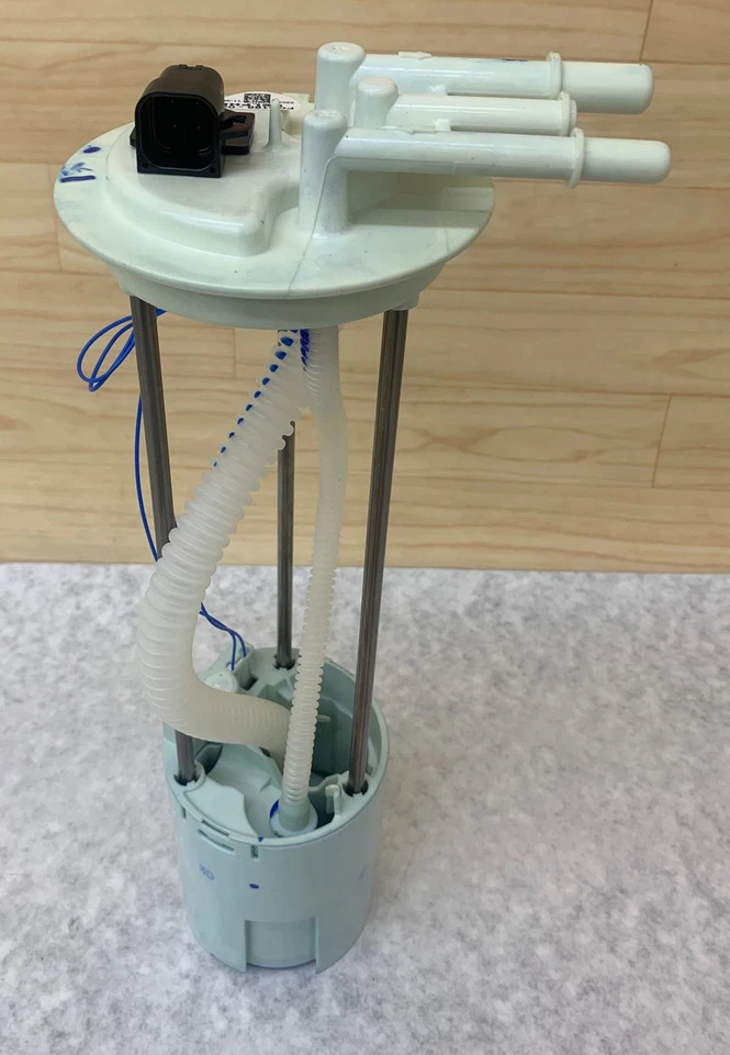 Delphi FG0166 Fuel Pump Transfer Unit for Chevy & GMC - Image 2 of 4