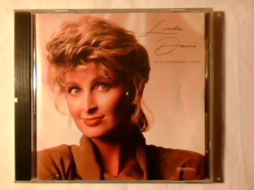 LINDA DAVIS In a different light cd USA  - Picture 1 of 1