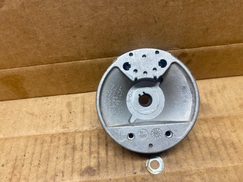 A pre-owned OEM Flywheel from a Homelite string trimmer Model UT2024B - Picture 4 of 8
