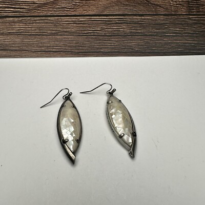 Kendra Scott Max Crackle Ivory Mother Of Pearl MOP Dangle Drop Pierced Earrings