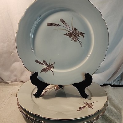 Kahla Porcelain Dinner Plates Set of 4 Gold Wheat Pattern 10 1/4in. East Germany