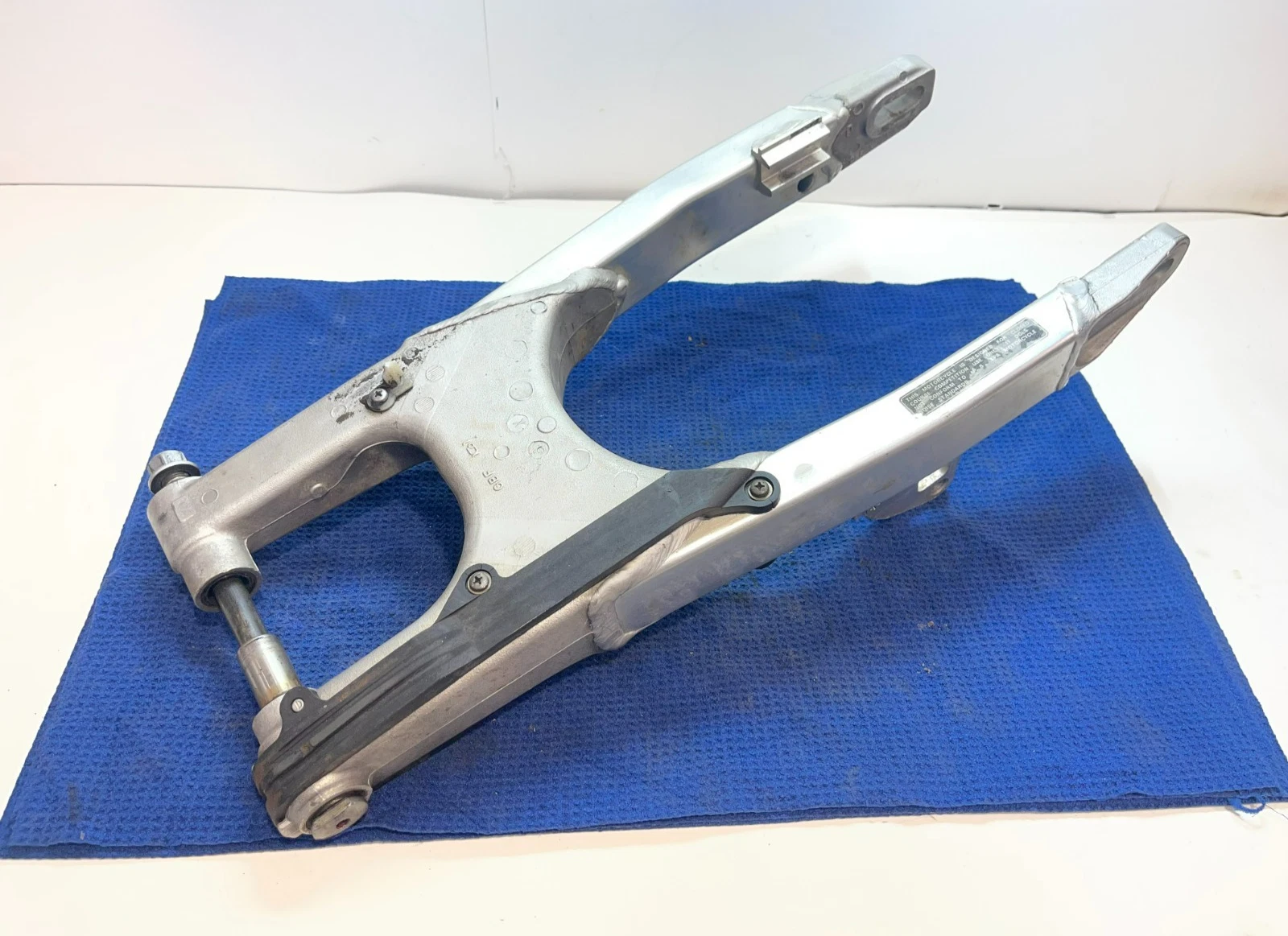 2006 HONDA CR85R CR85 CR 85 / OEM ORIGINAL SWINGARM SWING ARM 2006 CR85