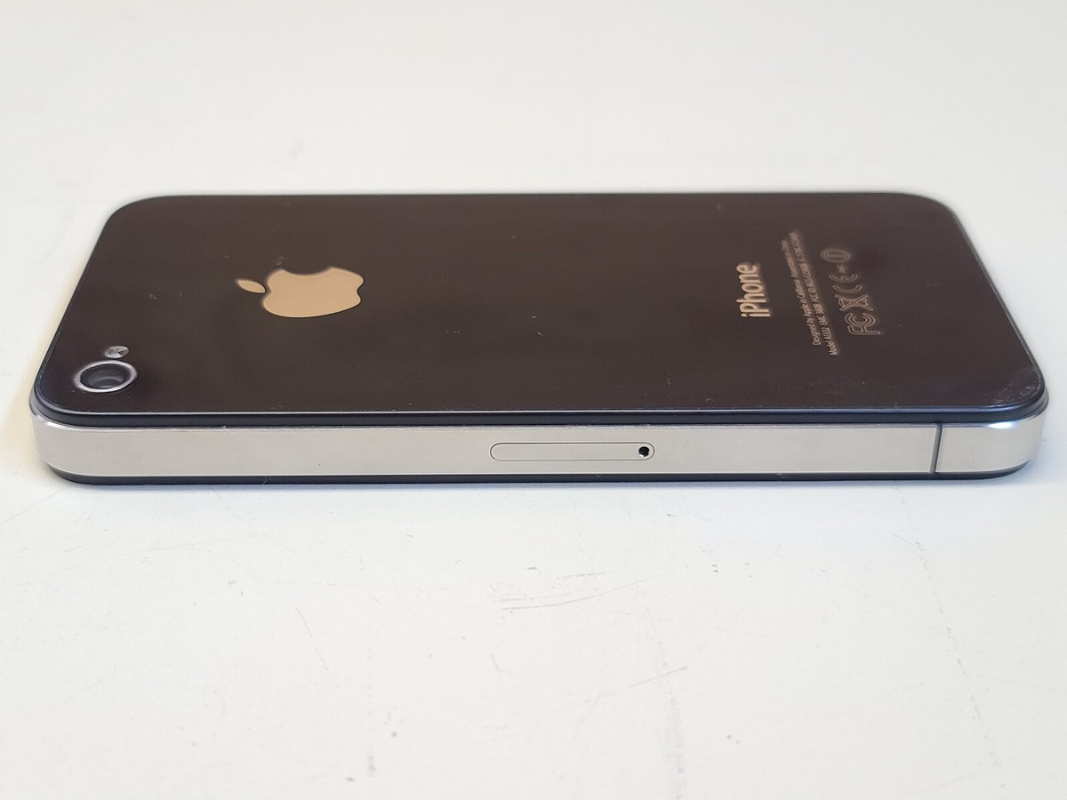 iPhone4 2台 iPod41台 iPhone3G 2台 Buy Apple iPhone 4 - 8 GB - Black (Rogers Wireless) (CA