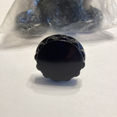 #ad Lot Of 11 1 3 4 “ Wide Knob Round 1 4 20 Tread 1 1 2 “ Long SS. Stub $29.99