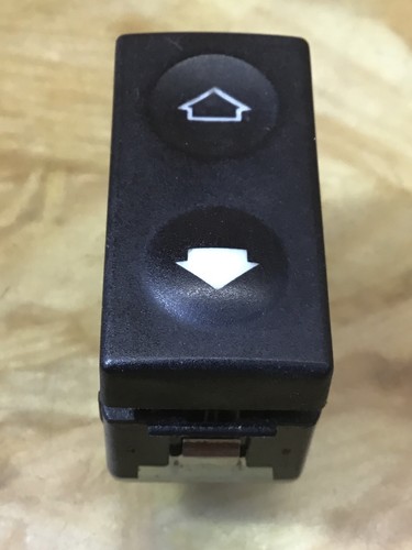 354644 Schalter für Fensterheber BMW 3er Touring (E36) 8368943