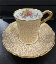 Paragon Fine Bone China England HM The Queen HM The Queen Mary Cup Saucer Plate